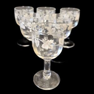 Bartlett Collins Sand Etched Grape Vine & Leaf‎ Decoration Sherry Wine Glasses